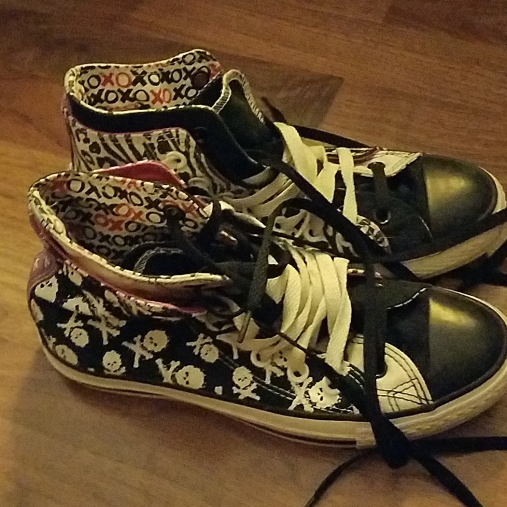 Skull double tongue converse